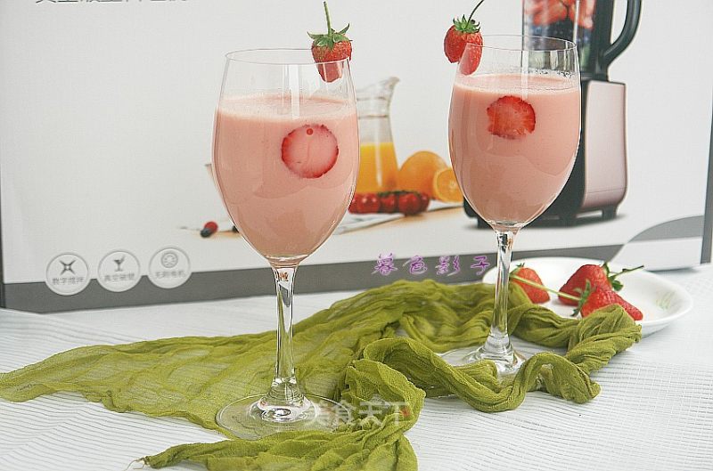 Pink Milkshake recipe