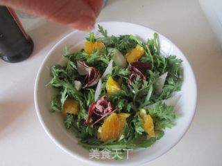 Ham and Chrysanthemum Fruit Yogurt Salad recipe