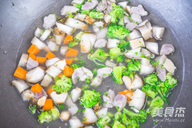 Dog Recipe: Mushroom Noodle Soup recipe