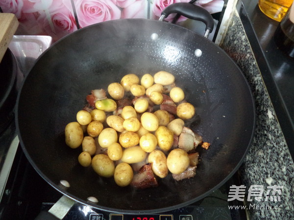 Braised Pork with Potatoes recipe