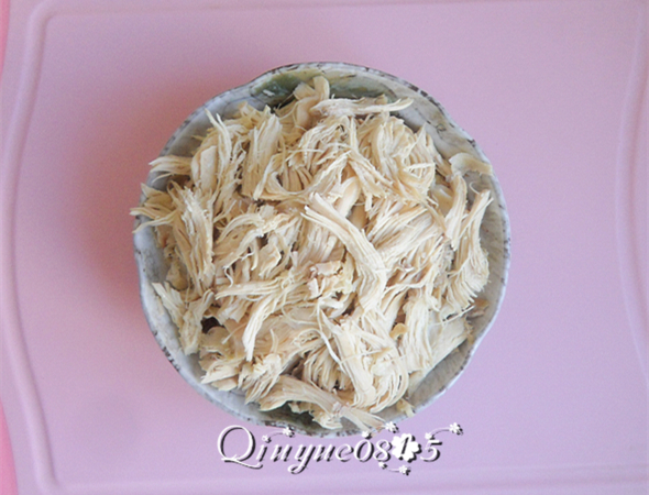 Pomelo-flavored Cold Chicken Shreds recipe