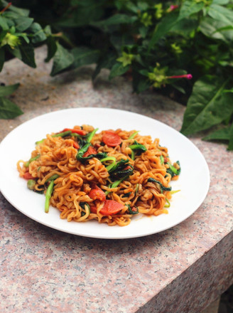 #中卓炸酱面# Fried Noodles with Green Vegetables and Sausage recipe