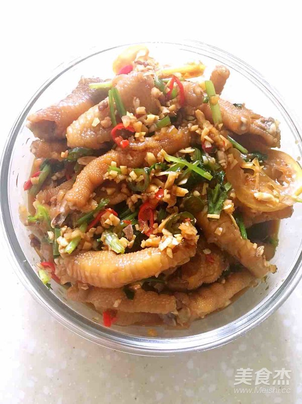 Thai Hot and Sour Chicken Feet recipe