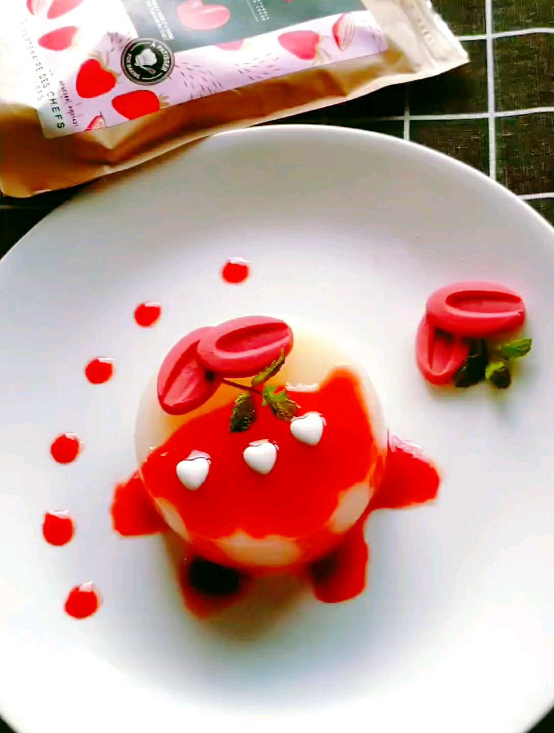 Favna Inspired Strawberry Pudding
