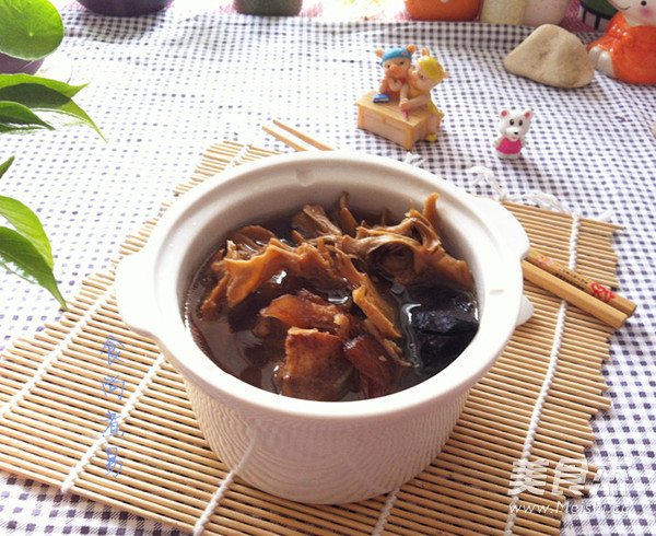 Lingzhi Maitake Mushroom Spare Rib Soup recipe