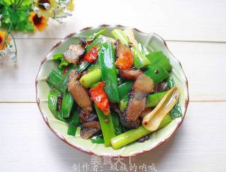 Stir-fried Bacon with Green Garlic recipe