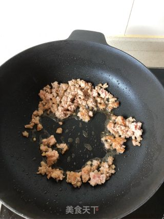 Stir-fried Minced Pork with Garlic Moss recipe