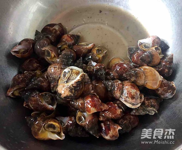 Boiled Snails recipe