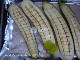 Grilled Eggplant with Shiitake Mushrooms and Minced Meat recipe