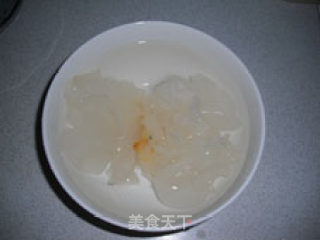 One-minute Breakfast Series 2-electric Cooker Version-longan, White Fungus and Red Dates Soup recipe