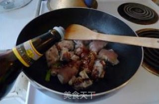 Beauty and Nourishment-soy Bean Clay Pork Feet recipe