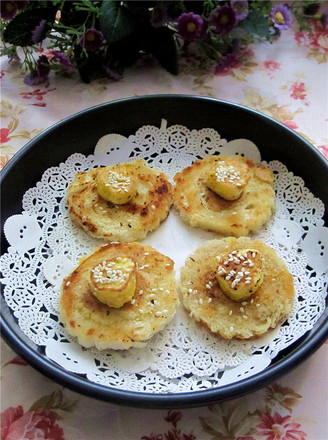 Pan-fried Fancy Steamed Buns recipe