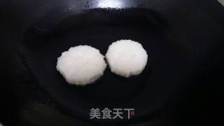 Delicious and Crispy Fried Rice Cakes recipe