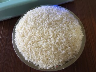 Glutinous Rice and Fresh Meat Cake recipe