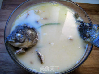 Crucian Carp with Vinegar Pepper recipe