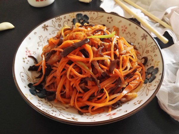 Stir-fried Pork Belly with Carrots recipe