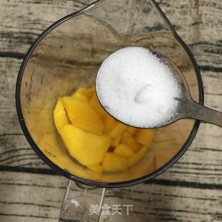 Mango Milkshake recipe