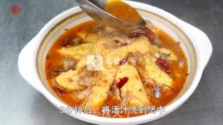 More Delicious Than Meat [river Prawn Tofu in Clay Pot] recipe