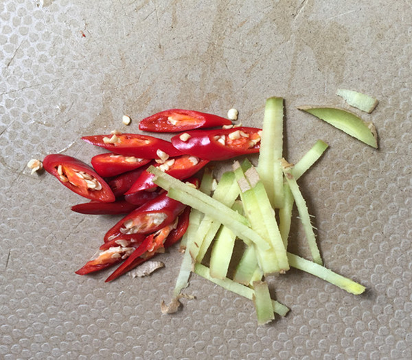 Cantonese Sausage Stir-fried String Beans recipe