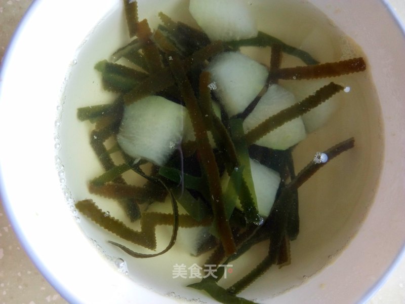 Winter Melon Kelp Soup