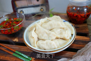 Dumplings Stuffed with Radish-eat Radish in Winter and Ginger in Summer recipe