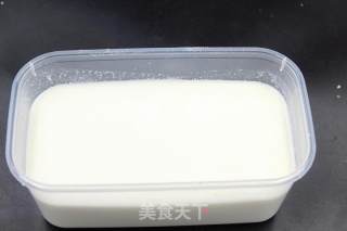 Coconut Brown Sugar Horseshoe Cake recipe