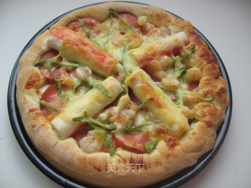 Seafood Ham Pizza