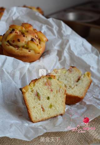 #aca烤明星大赛#bacon Scallion Cheese Roll recipe