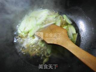 Mustard Shredded Night Flowering Rice Cake Soup recipe