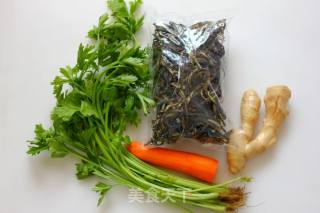 [refreshing Cold Dishes] Sea Mushrooms Mixed with Three Shreds recipe