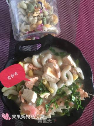 【shenyang】salmon Bone Stewed Tofu Multi-flavored Ring Noodles recipe