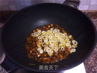 Beef Noodles with Bamboo Shoots and Pickled Cabbage recipe