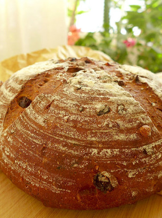 Country Bread with Nuts