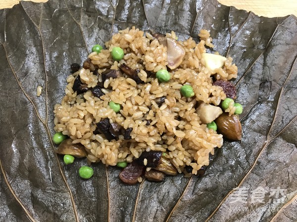 Lotus Leaf Glutinous Rice Chicken recipe