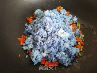 Fried Rice with Butterfly Pea Flower recipe