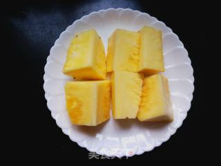 Freshly Squeezed Pineapple Juice recipe