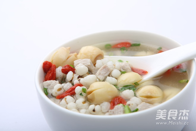 Lotus Seed and Barley Fitness Soup recipe