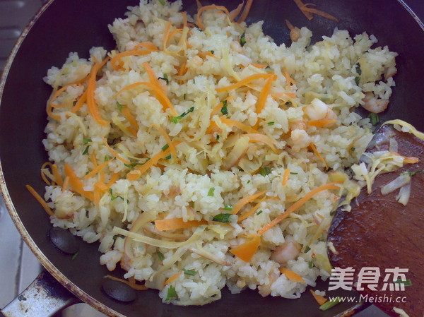 Squid Shredded Shrimp Fried Rice recipe