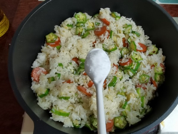 Fried Rice with Seaweed Sausage recipe