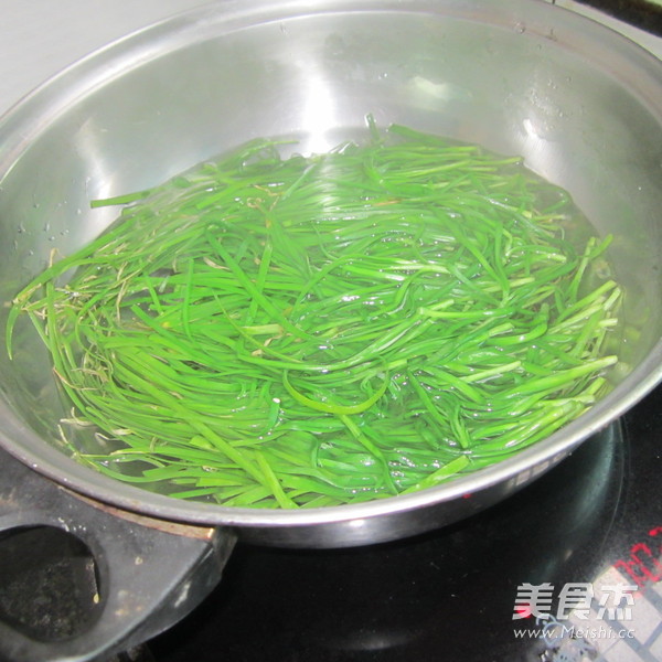 Tossed Chives recipe