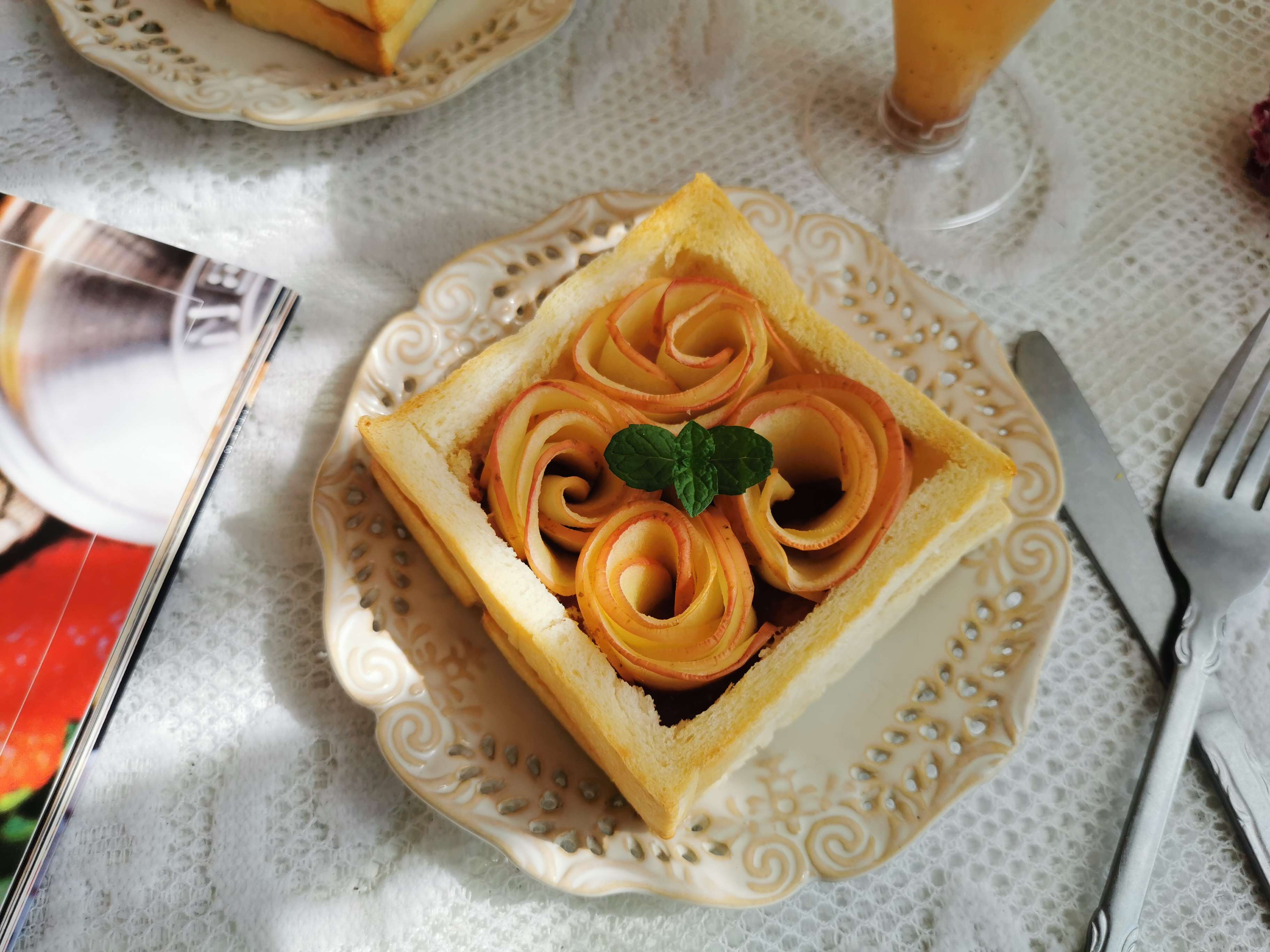 Apple Rose Toast recipe