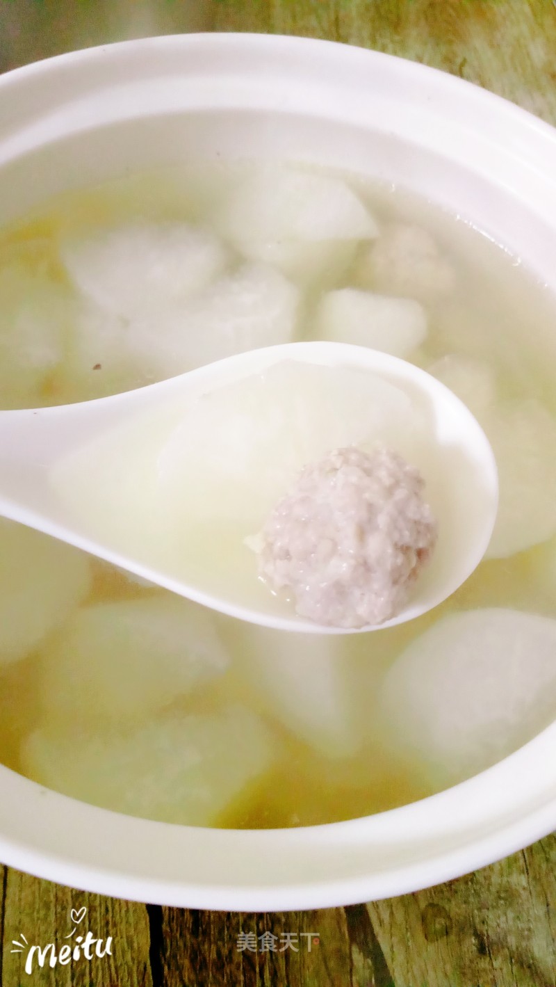 Warm Food-radish Meatball Soup recipe
