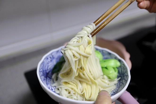 Tofu Noodle Soup with Green Vegetables and Chicken recipe