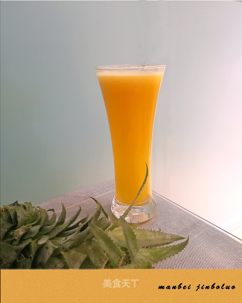Full Glass of Golden Pineapple recipe