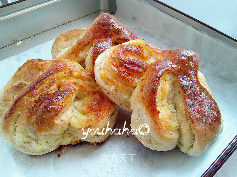 Flower Coconut Bread recipe