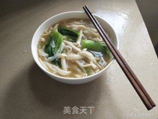 Boiled Hor Fun with Seafood, Mushroom and Poached Egg recipe