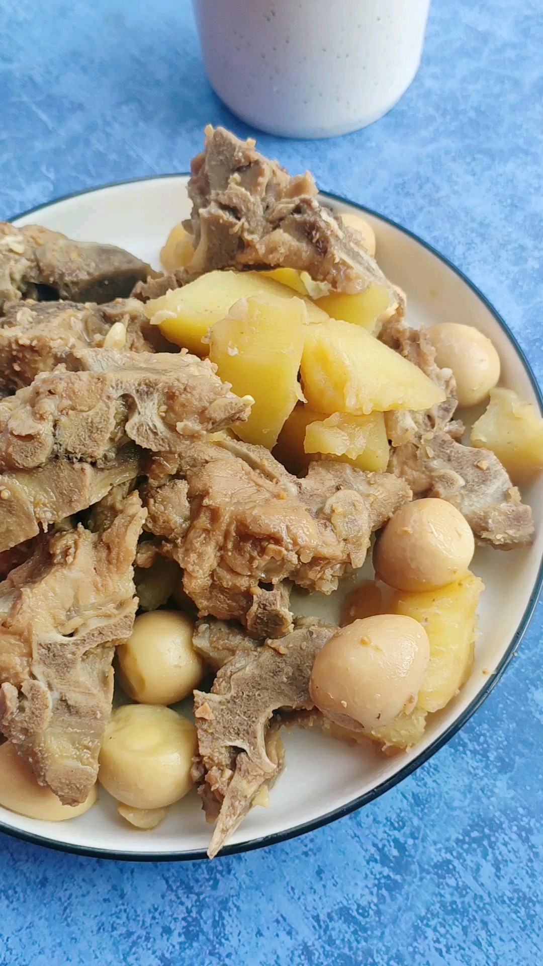 Spine Stewed Potatoes recipe