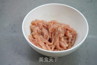 Stewed Vermicelli with Shredded Pork and Cabbage recipe