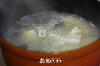 Clear Intestines and Stomach [double Winter Tofu Soup] recipe