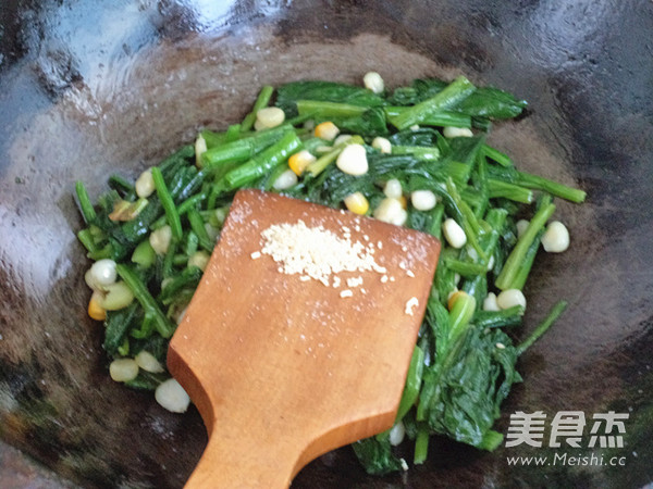 Gold and Silver Spinach recipe